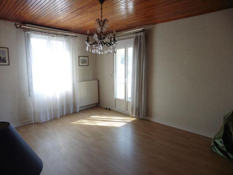 Maison - 206 m² - 9 pièces