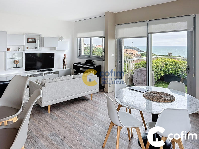 Appartement - 97 m² - 4 pièces