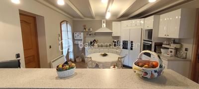 Maison - 173 m² - 6 pièces