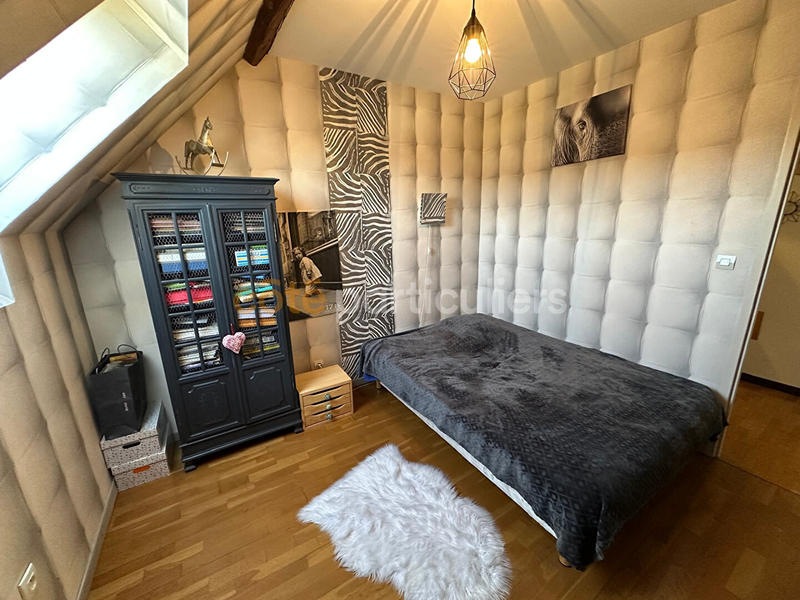 Maison - 178 m² - 7 pièces