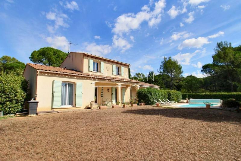 Villa - 150 m² - 4 pièces