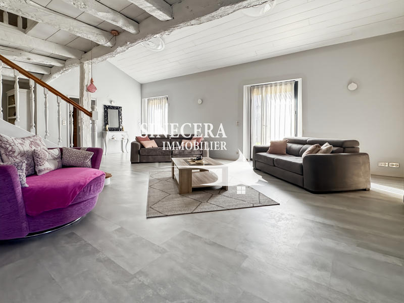 Villa - 197 m² - 7 pièces