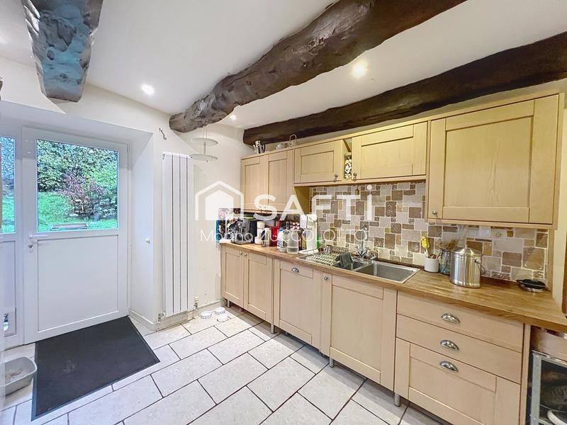 Maison - 188 m² - 6 pièces