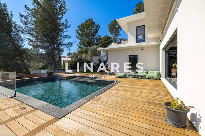 Villa - 160 m² - 4 pièces