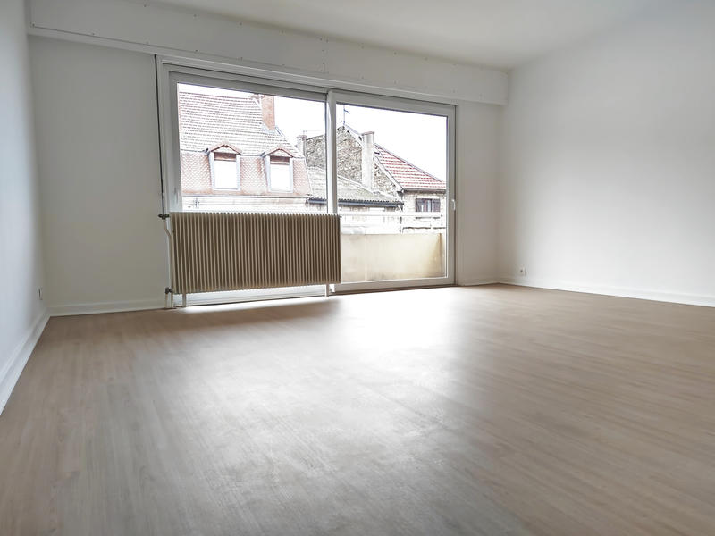 Appartement - 81 m² - 3 pièces