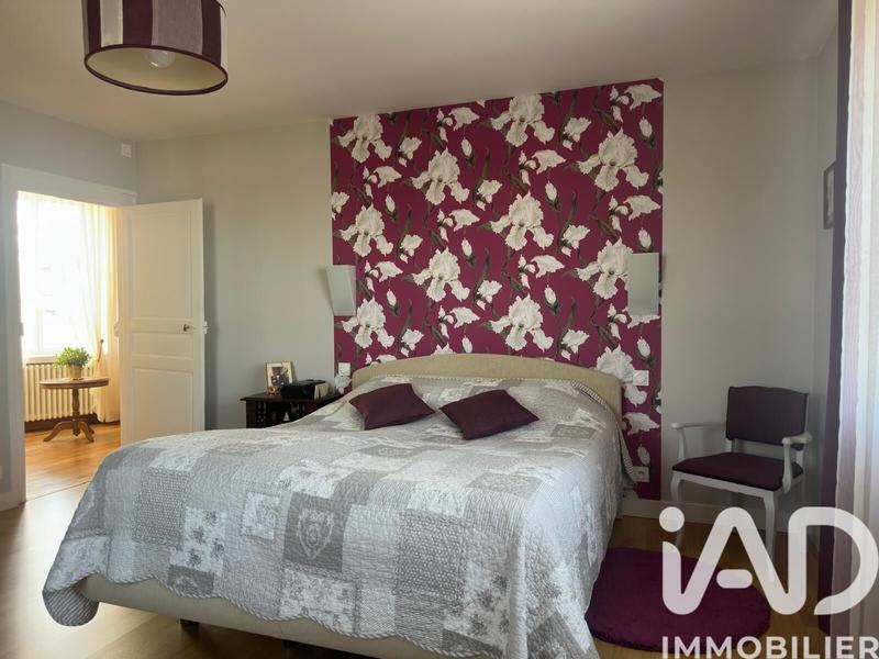 Maison - 121 m² - 5 pièces