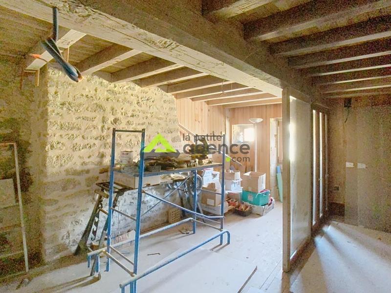 Maison de village - 95 m² - 5 pièces