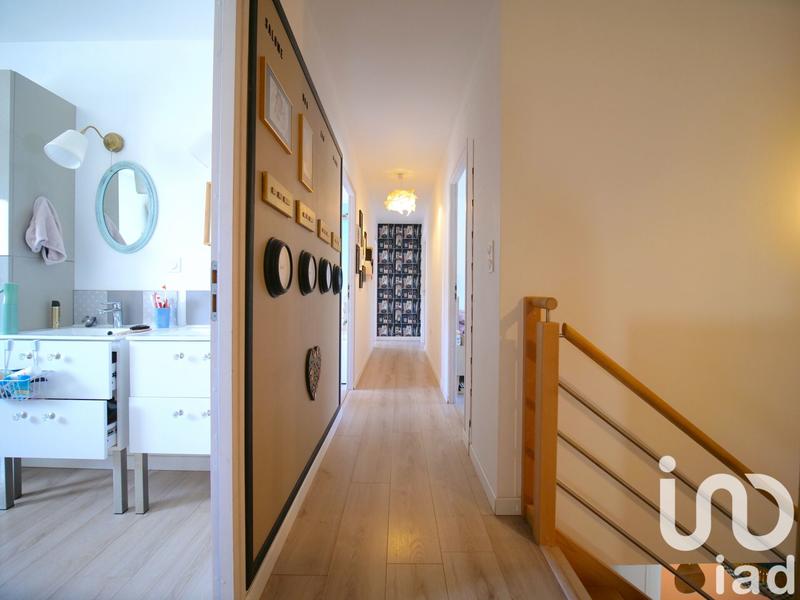 Maison - 166 m² - 7 pièces