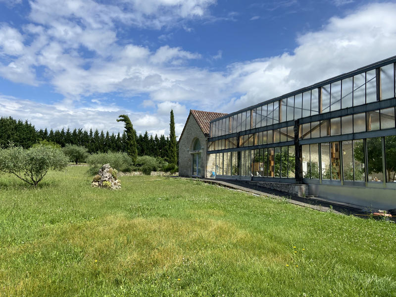 Maison - 406 m² - 9 pièces