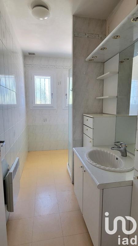 Maison - 198 m² - 10 pièces