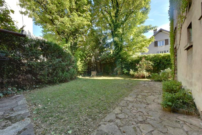 Maison - 170 m² - 7 pièces