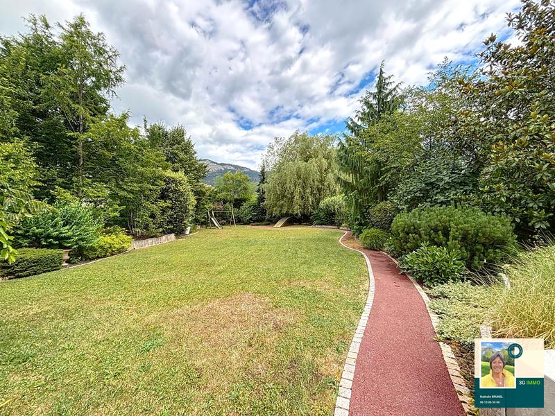 Villa - 410 m² - 24 pièces