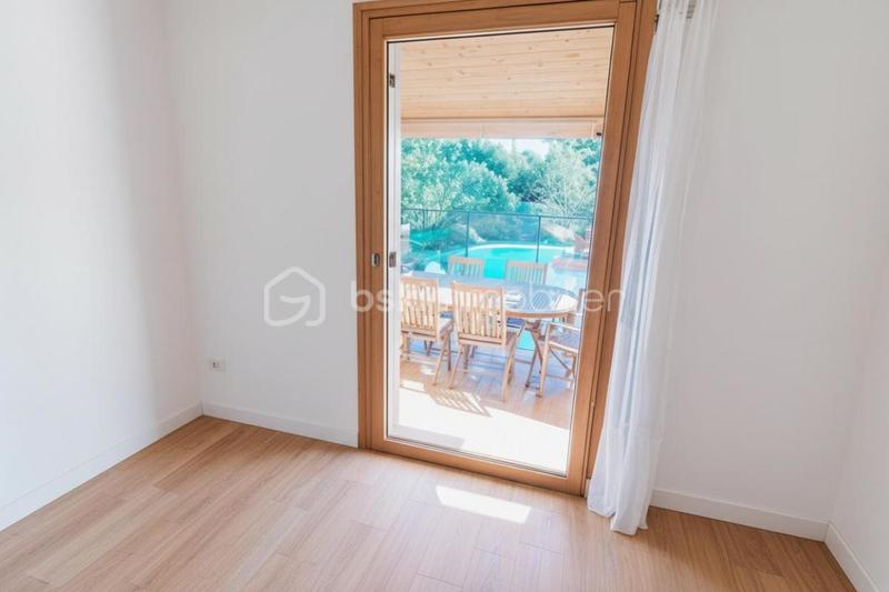 Maison - 143 m² - 6 pièces