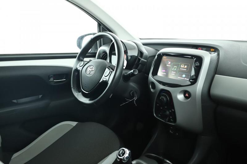 Toyota Aygo 1.0 Vvt-i X-Play 3p 69 ch