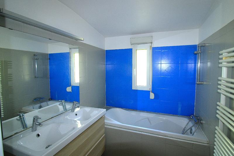 Maison - 87 m² - 4 pièces