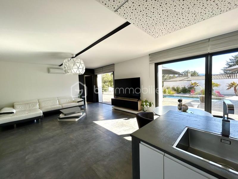 Maison - 145 m² - 6 pièces