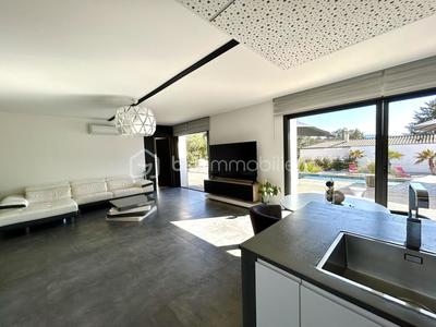 Maison - 145 m² - 6 pièces