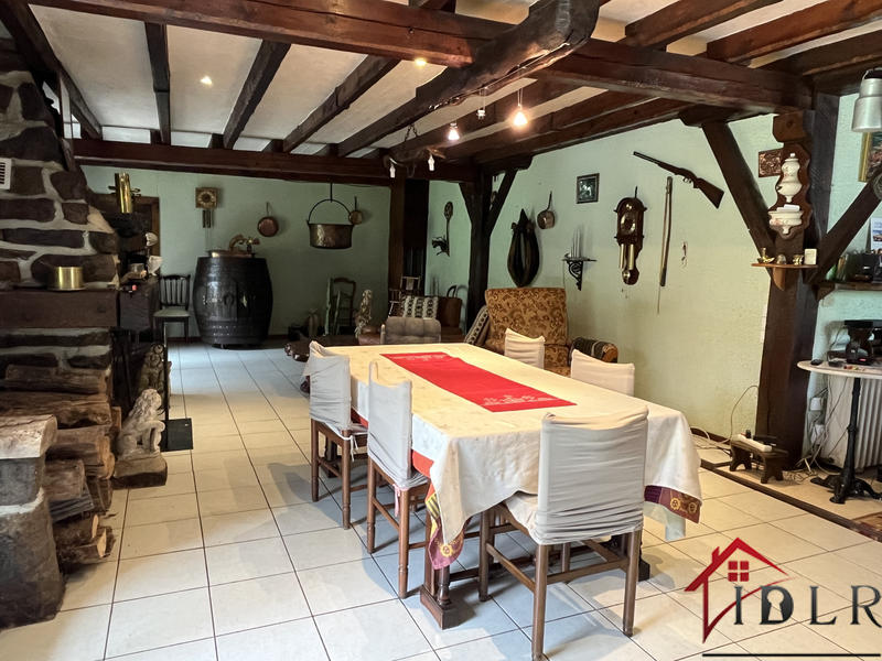 Maison - 150 m² - 4 pièces