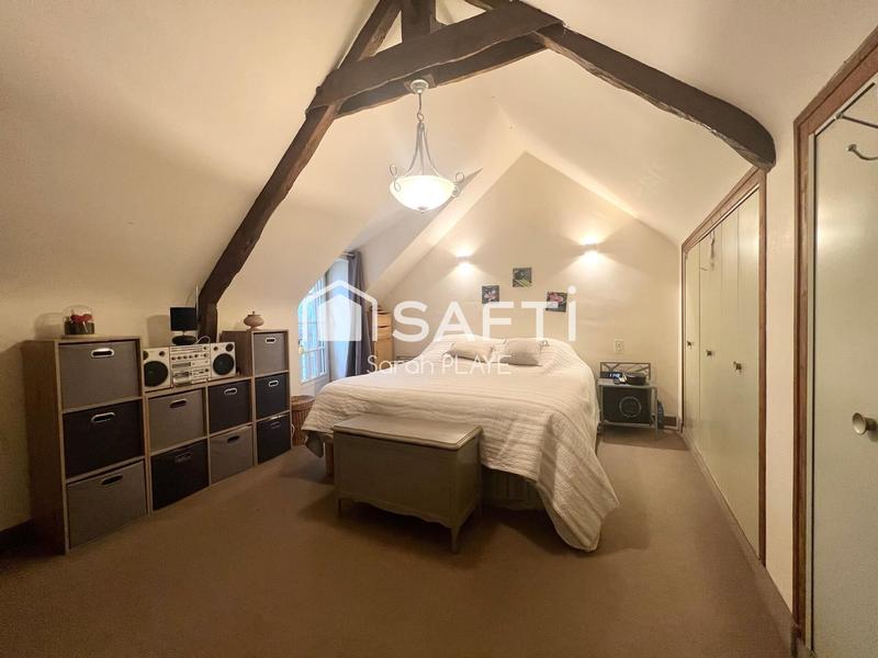 Maison - 194 m² - 9 pièces