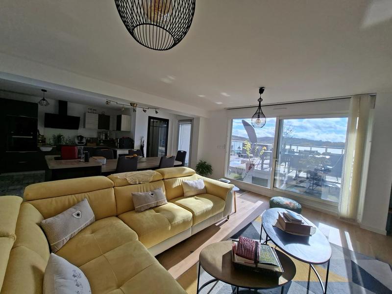 Maison - 106 m² - 4 pièces