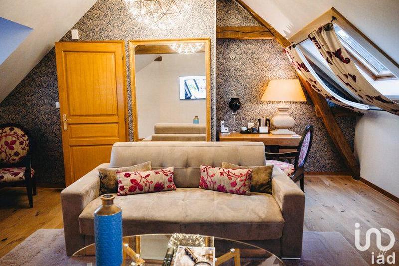 Local commercial - 1 200 m²