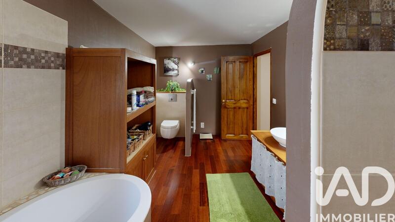 Maison de village - 156 m² - 7 pièces