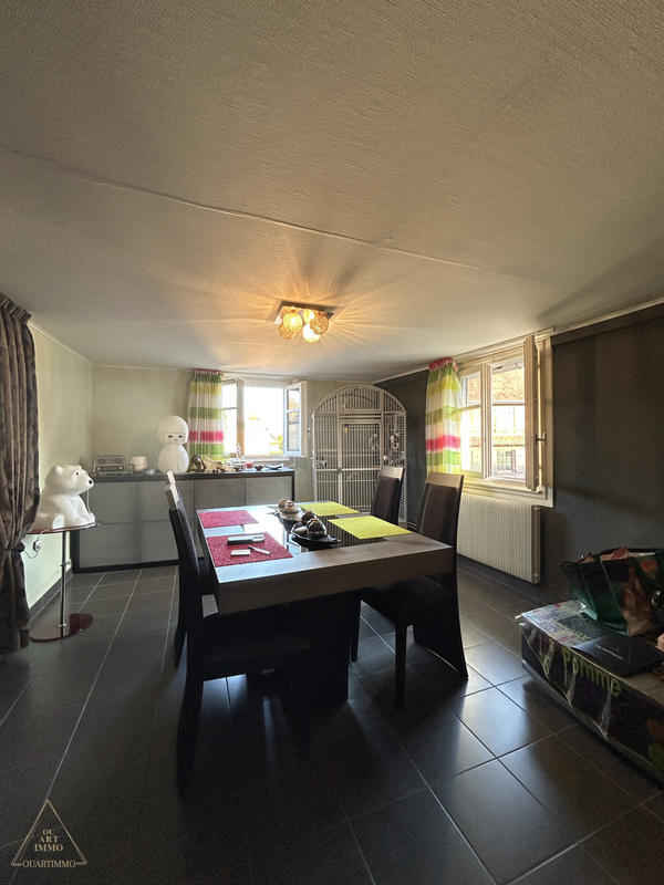 Maison - 196 m² - 6 pièces