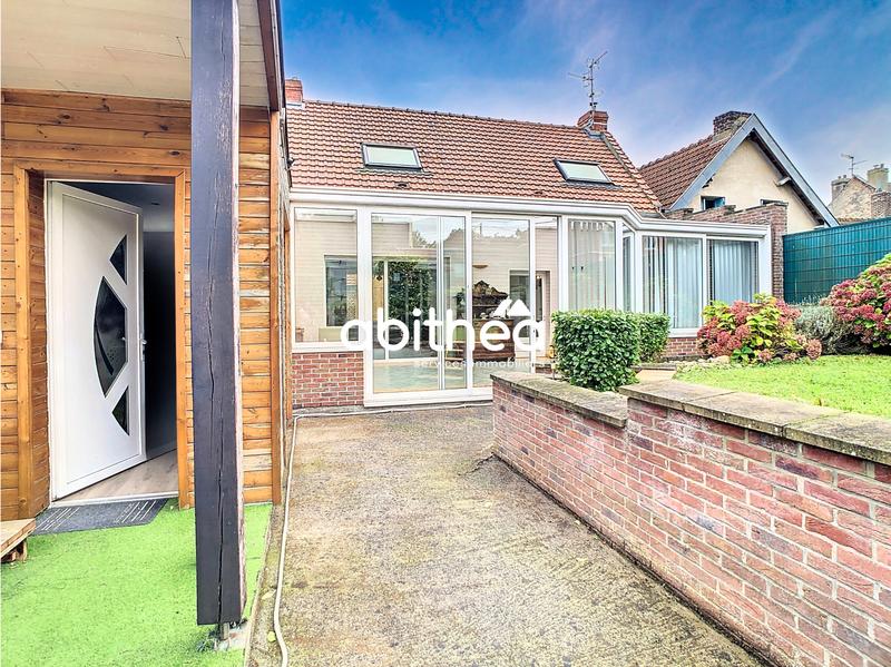 Maison - 182 m² - 6 pièces