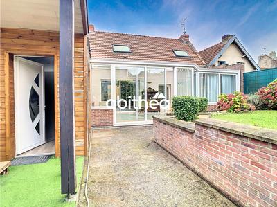 Maison - 182 m² - 6 pièces