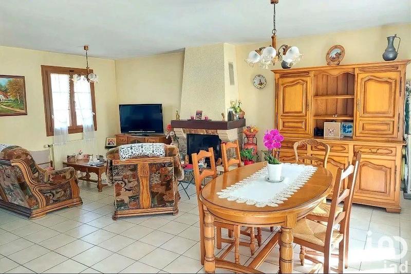 Maison - 90 m² - 5 pièces