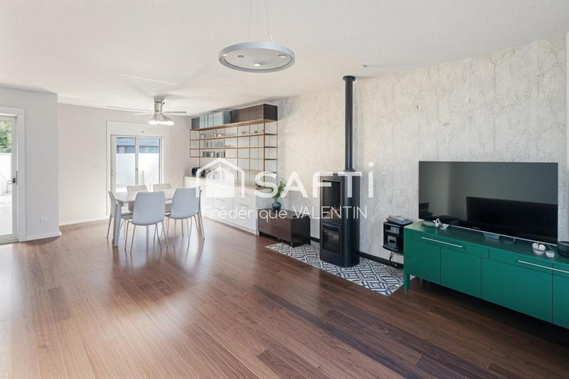 Maison - 180 m² - 4 pièces