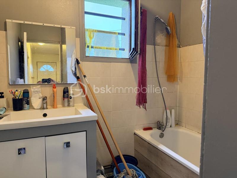 Maison traditionnelle - 112 m² - 6 pièces