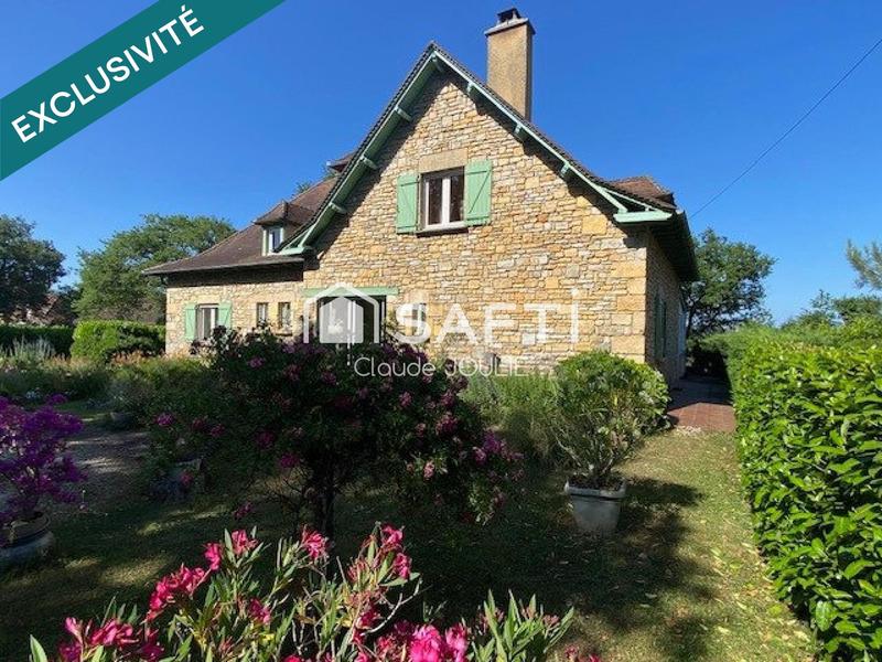 Maison - 209 m² - 7 pièces