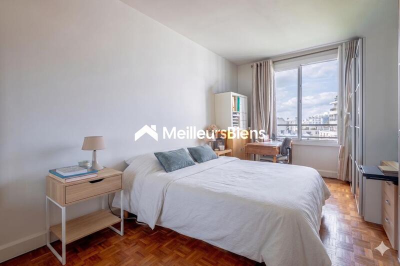 Appartement - 96 m² - 4 pièces