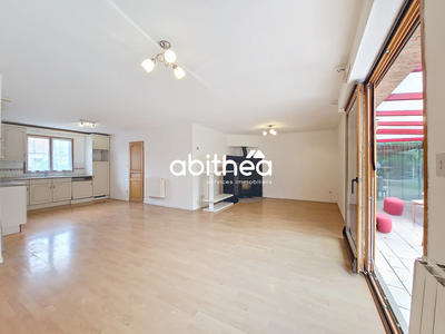 Maison - 91 m² - 5 pièces