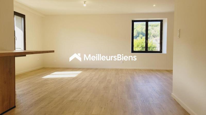 Appartement - 89 m² - 3 pièces