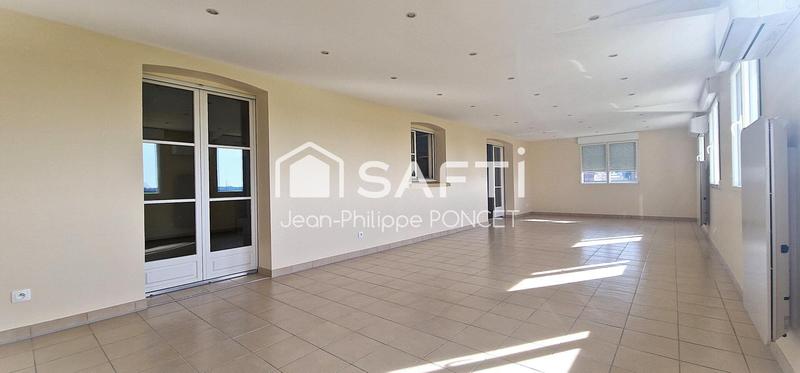 Maison - 193 m² - 7 pièces