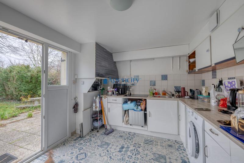 Maison - 137 m² - 6 pièces