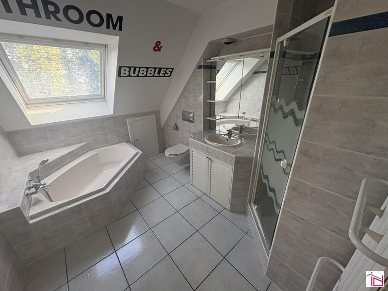 Duplex - 125 m² - 6 pièces