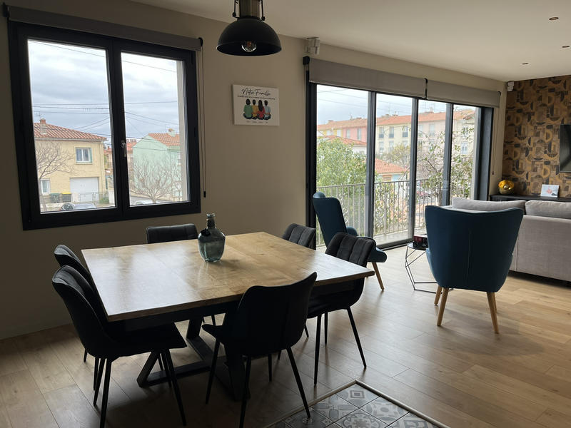 Maison - 102 m² - 4 pièces