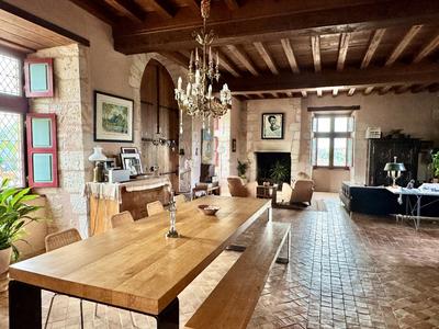 Maison - 177 m² - 5 pièces