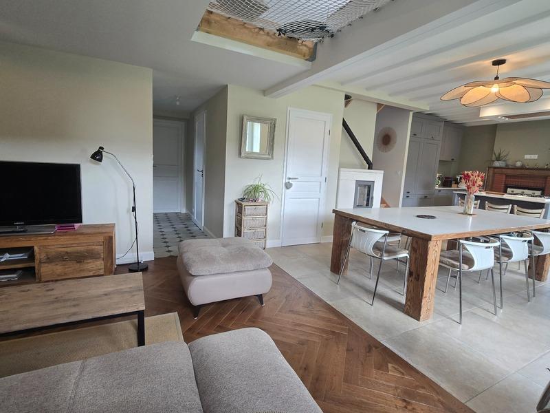 Maison - 106 m² - 5 pièces