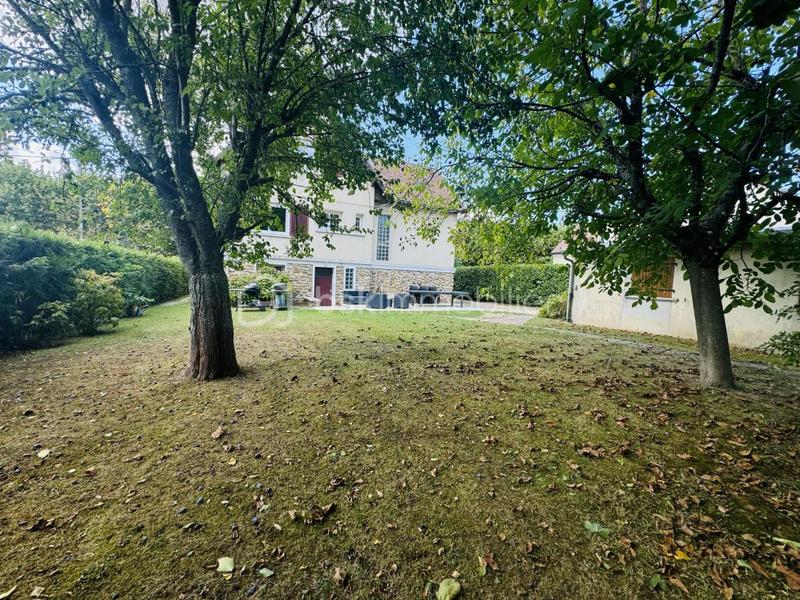 Maison - 146 m² - 6 pièces