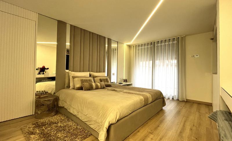 Villa - 210 m² - 8 pièces