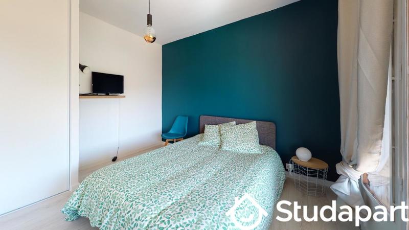 Chambre - 14 m² - 1 pièce