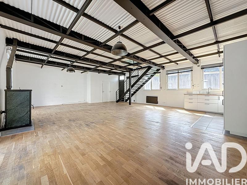 Loft - 139 m² - 5 pièces