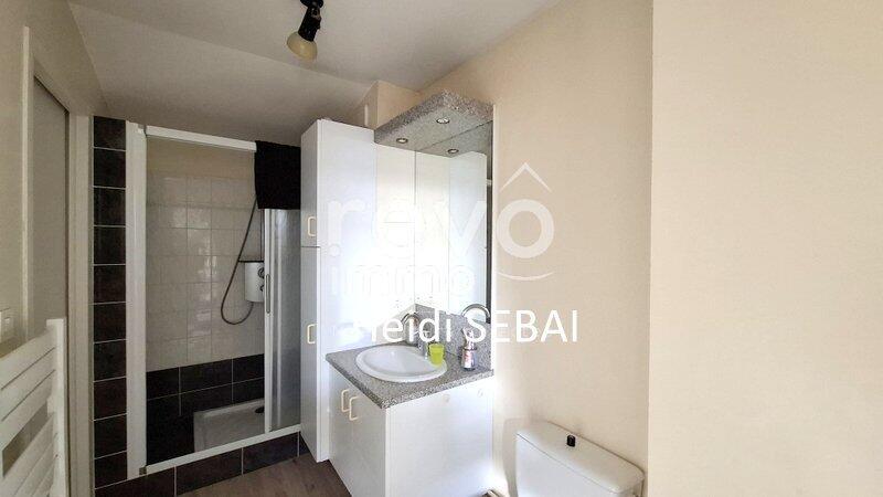 Appartement - 60 m² - 2 pièces