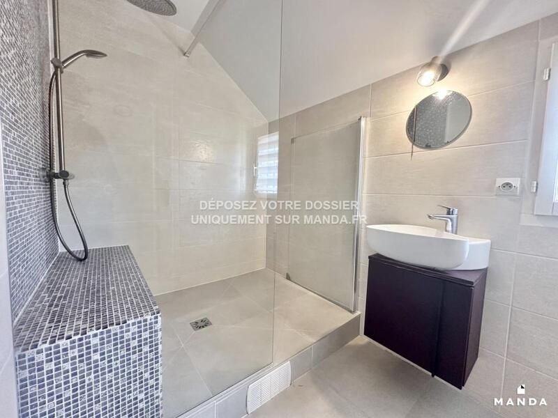 Appartement - 120 m² - 5 pièces