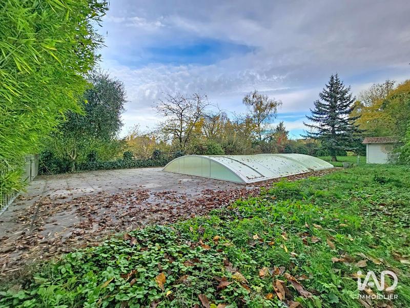 Maison - 244 m² - 6 pièces