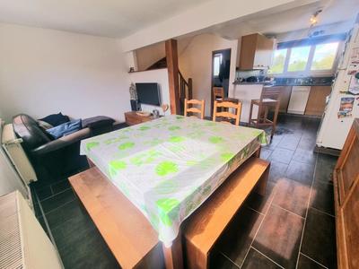 Maison - 74 m² - 5 pièces